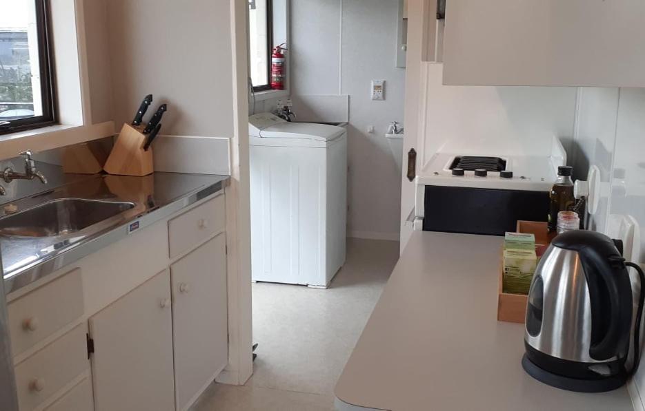 Paku Peak Ocean View Apartment Tairua Buitenkant foto