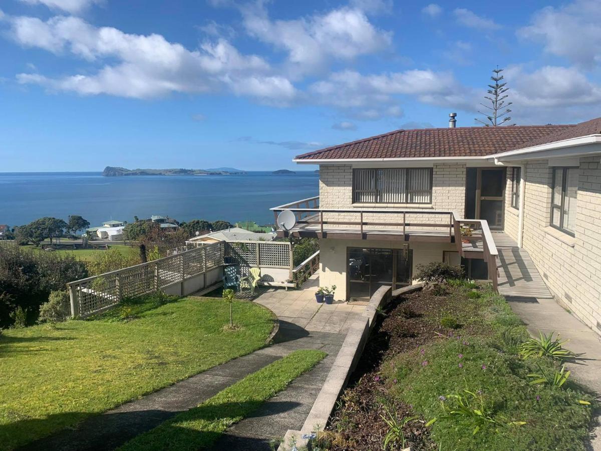 Paku Peak Ocean View Apartment Tairua Buitenkant foto